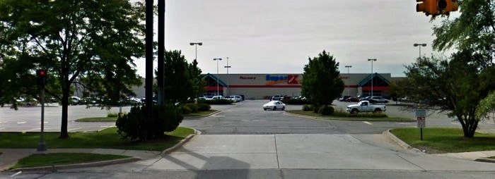 K-Mart (Kmart) - Taylor - 21111 Van Born Rd